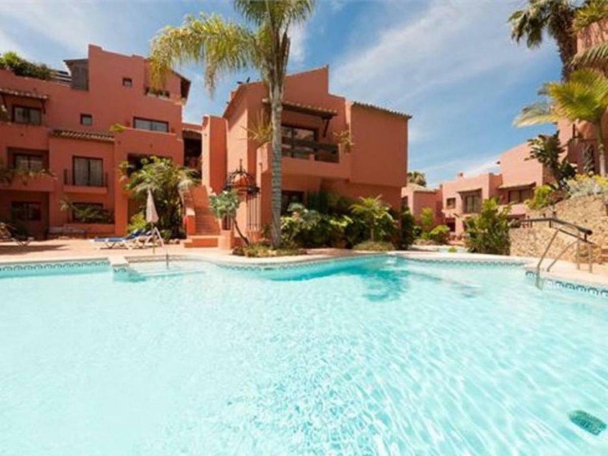 Estrelicia Apartment Marbella Bagian luar foto